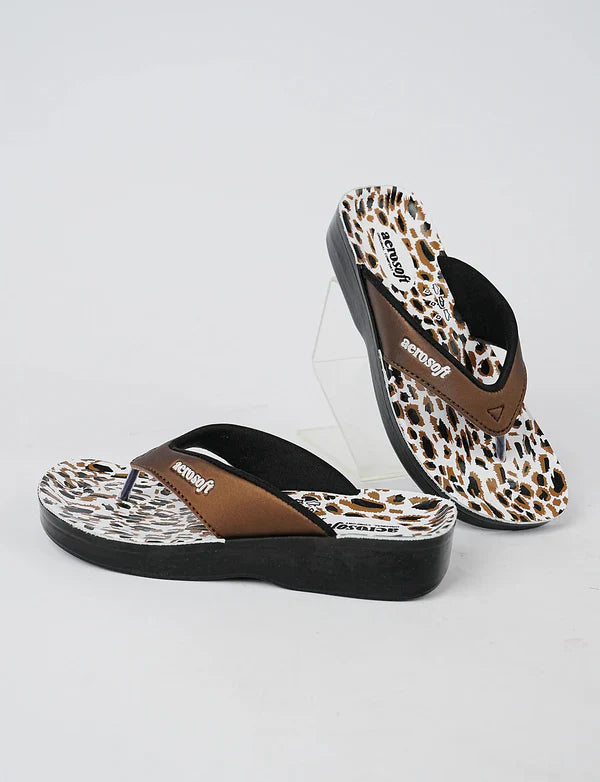 SoleCharm – Women’s Trendy Comfort Slipper