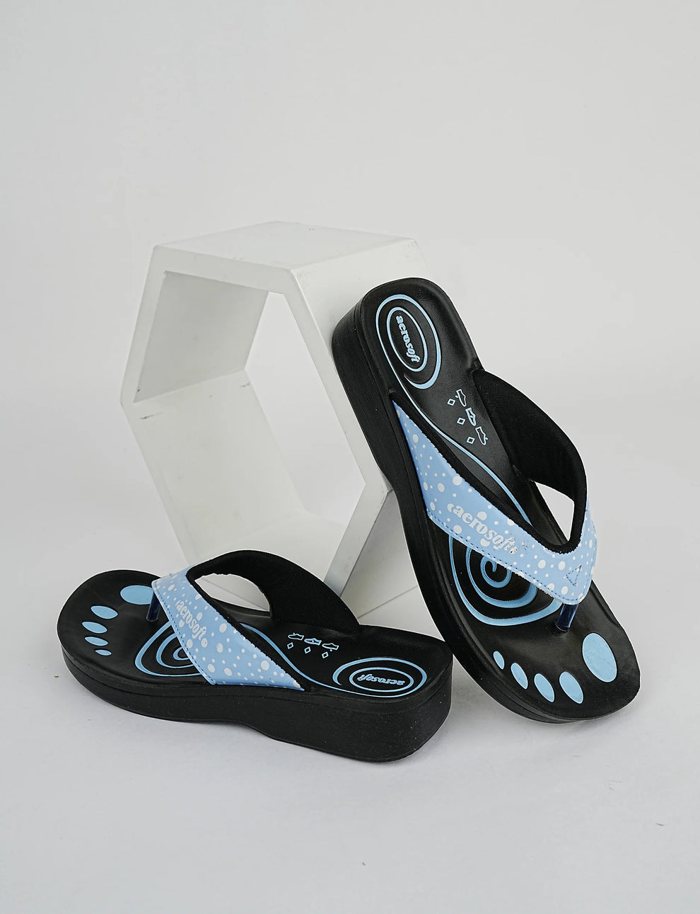 StyleEase – Women’s Everyday Comfort Slipper