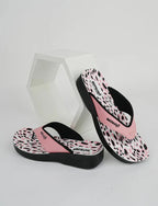 SoleCharm – Women’s Trendy Comfort Slipper