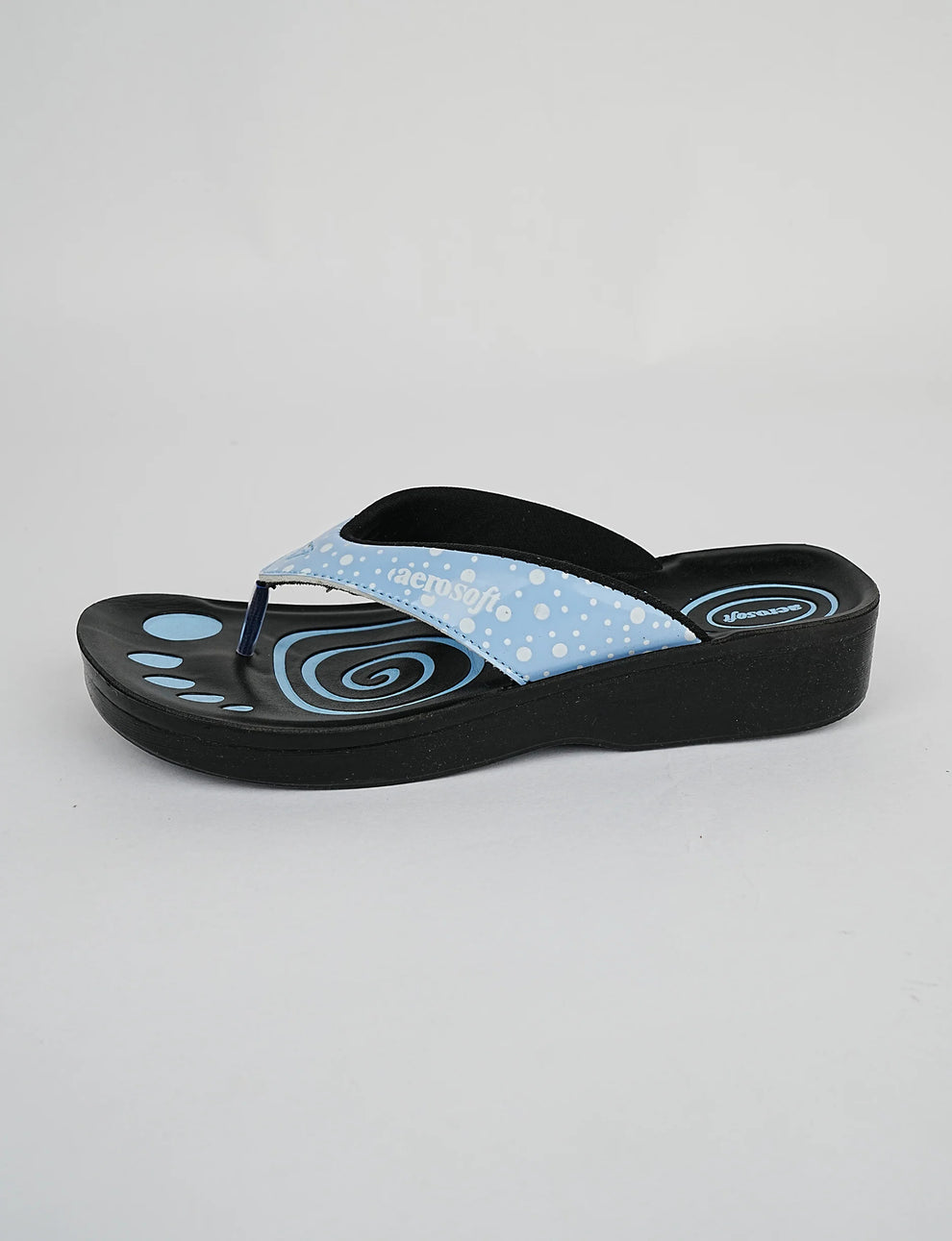 StyleEase – Women’s Everyday Comfort Slipper