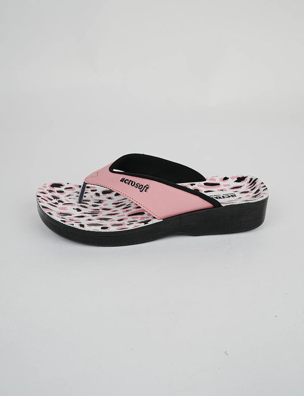 SoftGlam – Women’s Premium Comfort Slipper