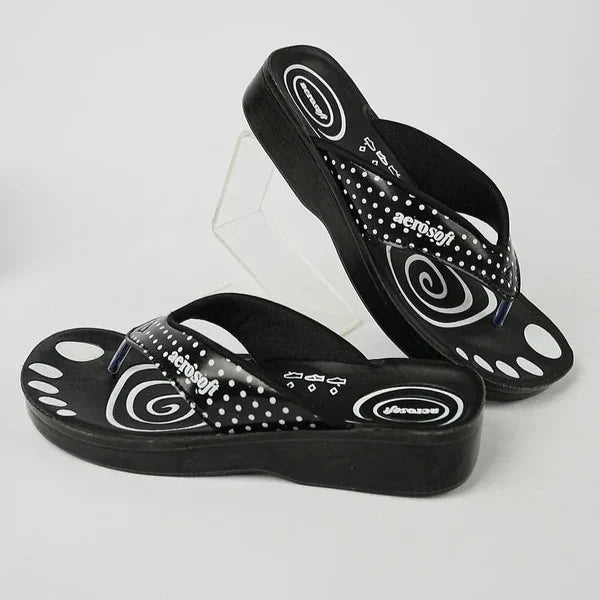 SoleCharm – Women’s Trendy Comfort Slipper