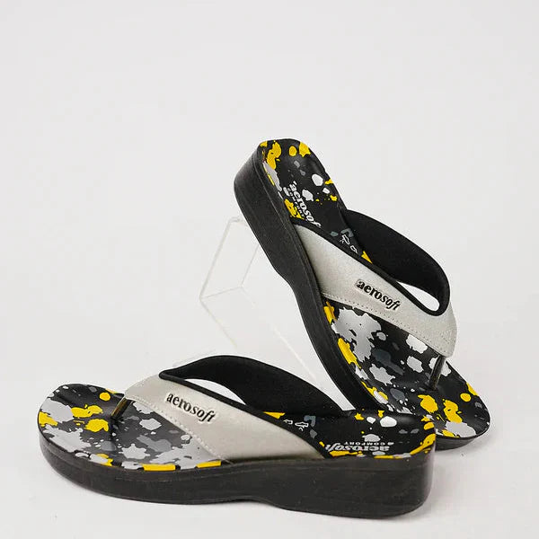 VelvetEase – Women's Soft & Stylish Everyday Slipper