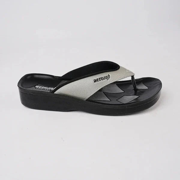 SoftGlam – Women's Comfy Everyday Slipper