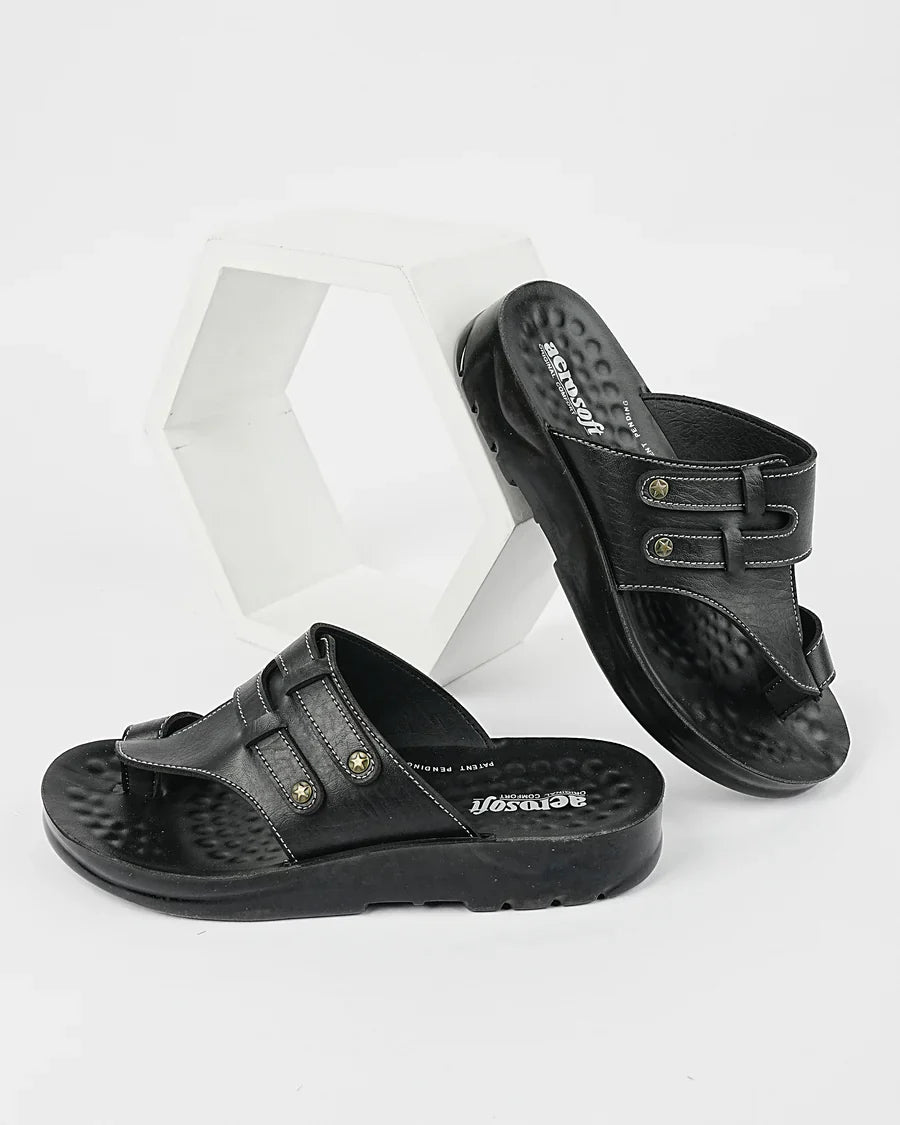 UrbanStep – Stylish Men’s Comfort Slipper