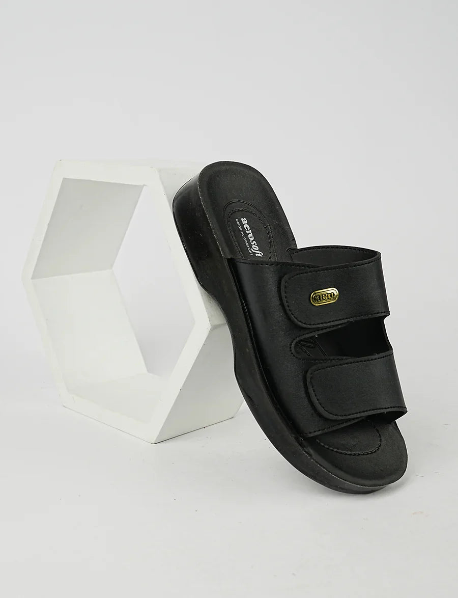 StrideLux – Men’s Everyday Comfort Slipper