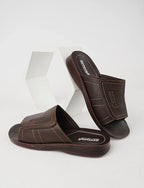 UrbanEase – Men’s Premium Comfort Slippers