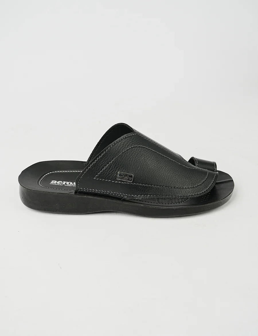 UrbanEase – Men’s Stylish Everyday Slipper