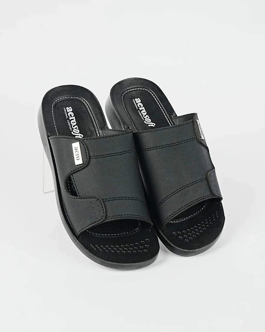 UrbanEase – Men’s Luxe Comfort Slipper