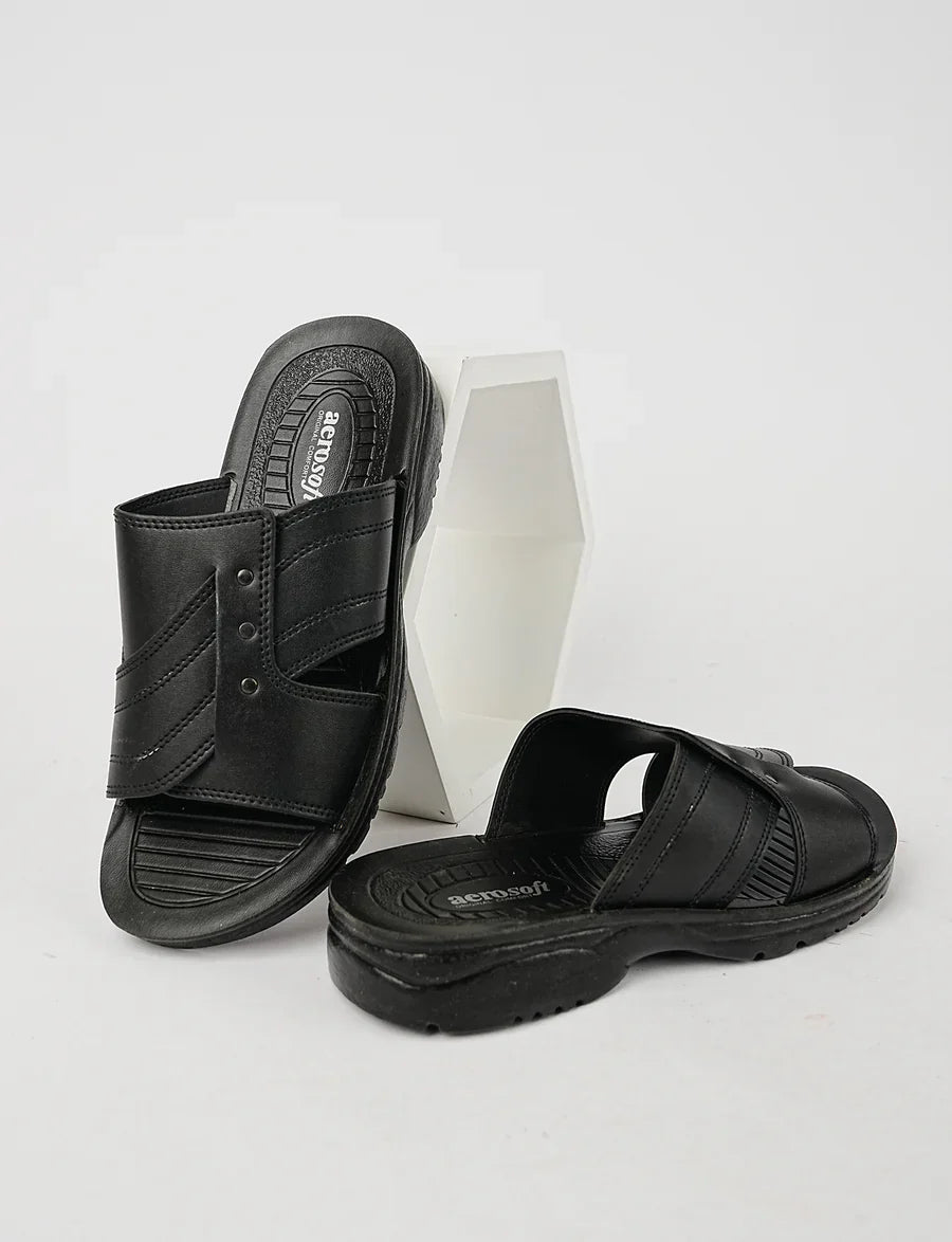 UrbanStep – Stylish & Comfortable Men’s Slipper