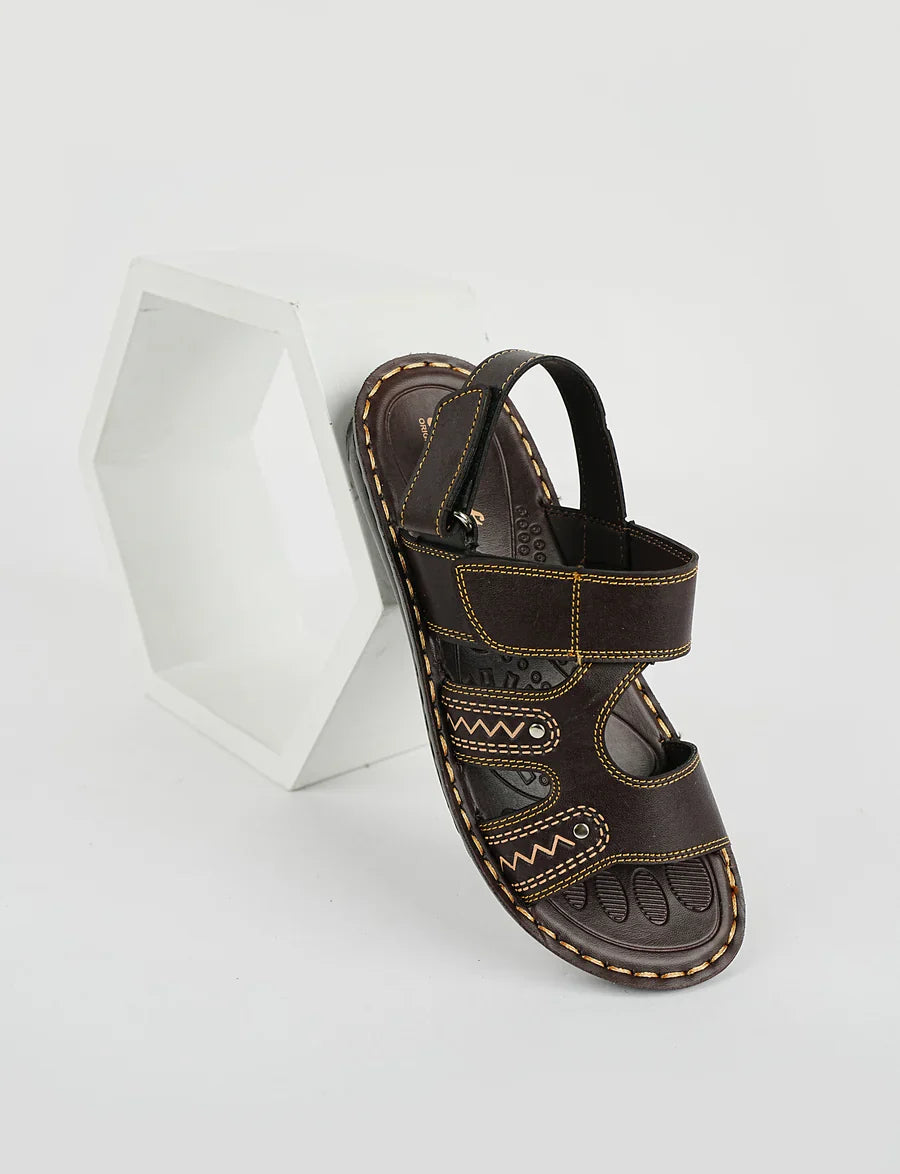 StrideFlex – Premium Men’s Stylish Sandal