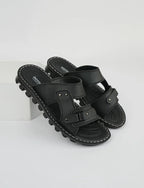 StrideEase – Premium Comfort Men’s Slipper