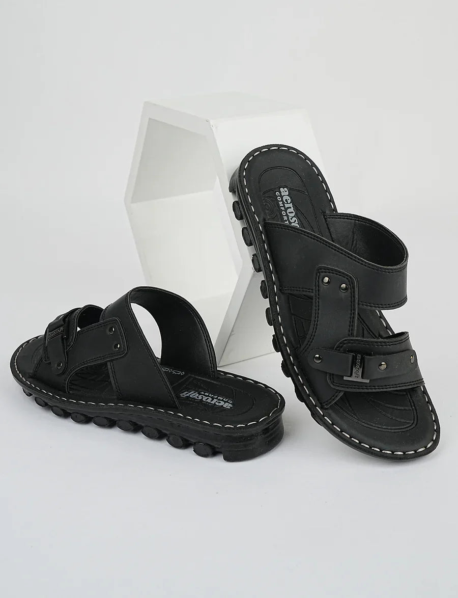 StrideEase – Premium Comfort Men’s Slipper