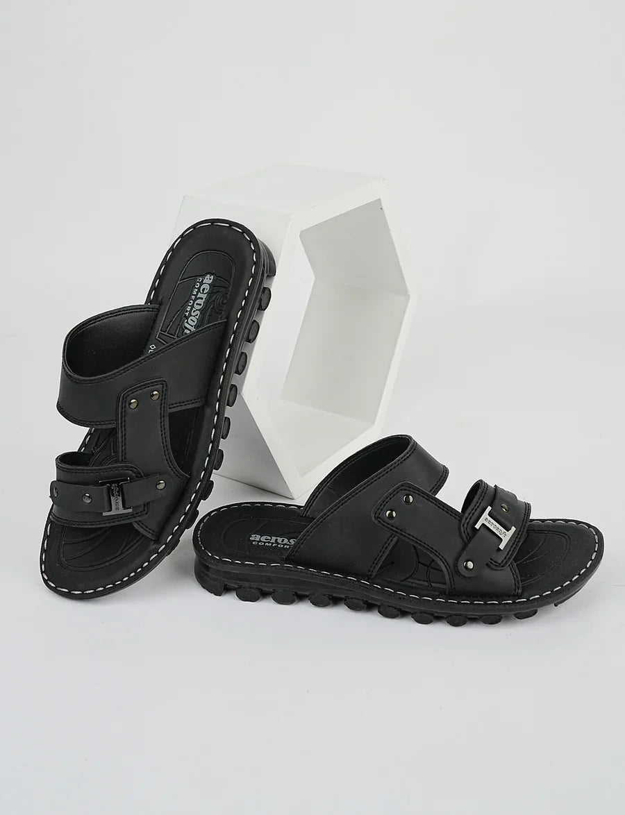 StrideEase – Premium Comfort Men’s Slipper