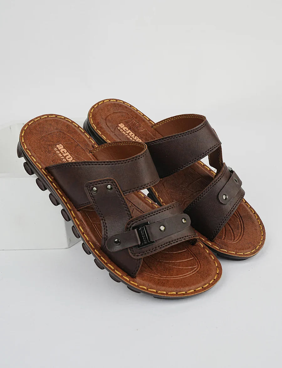 StrideEase – Premium Comfort Men’s Slipper