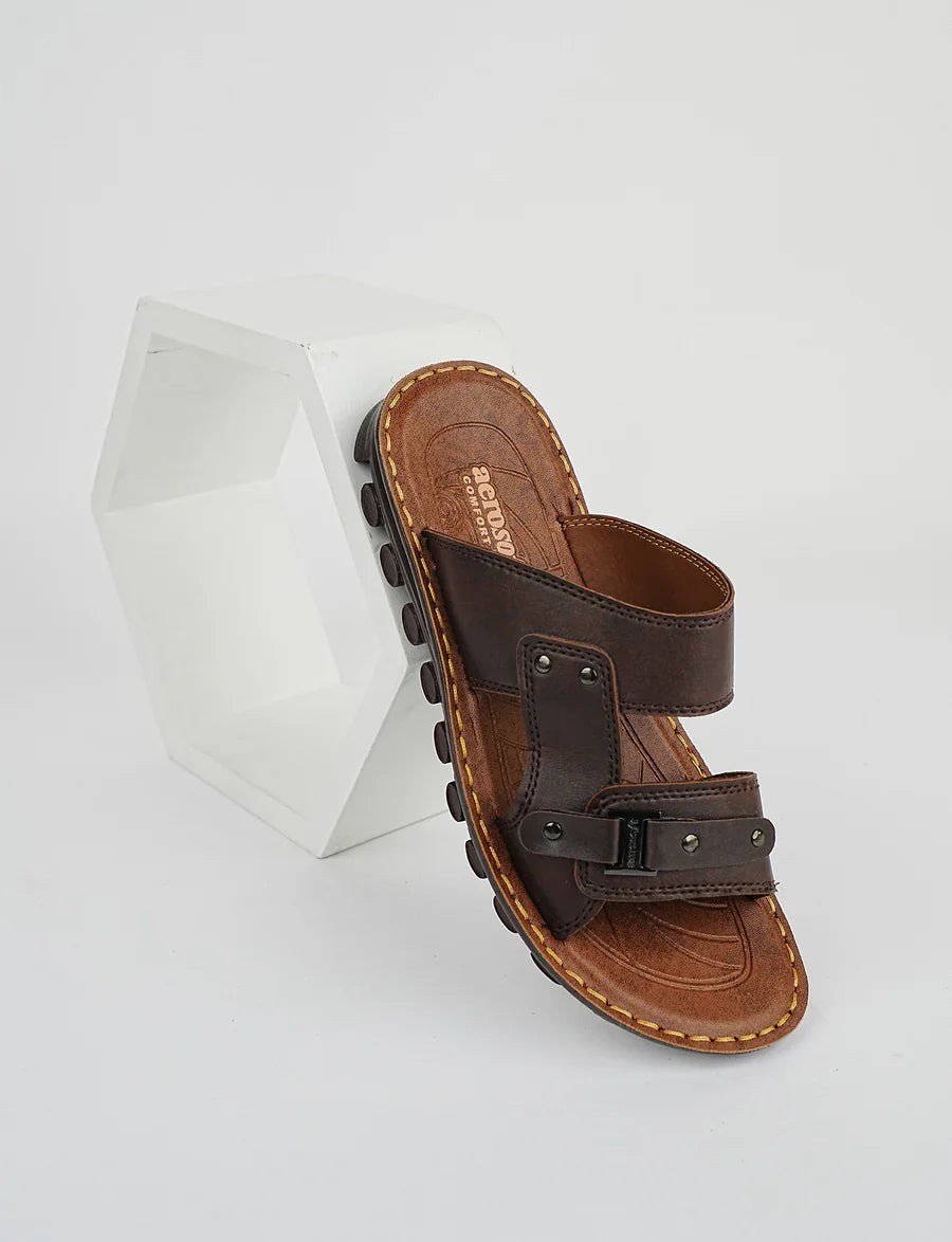 StrideEase – Premium Comfort Men’s Slipper