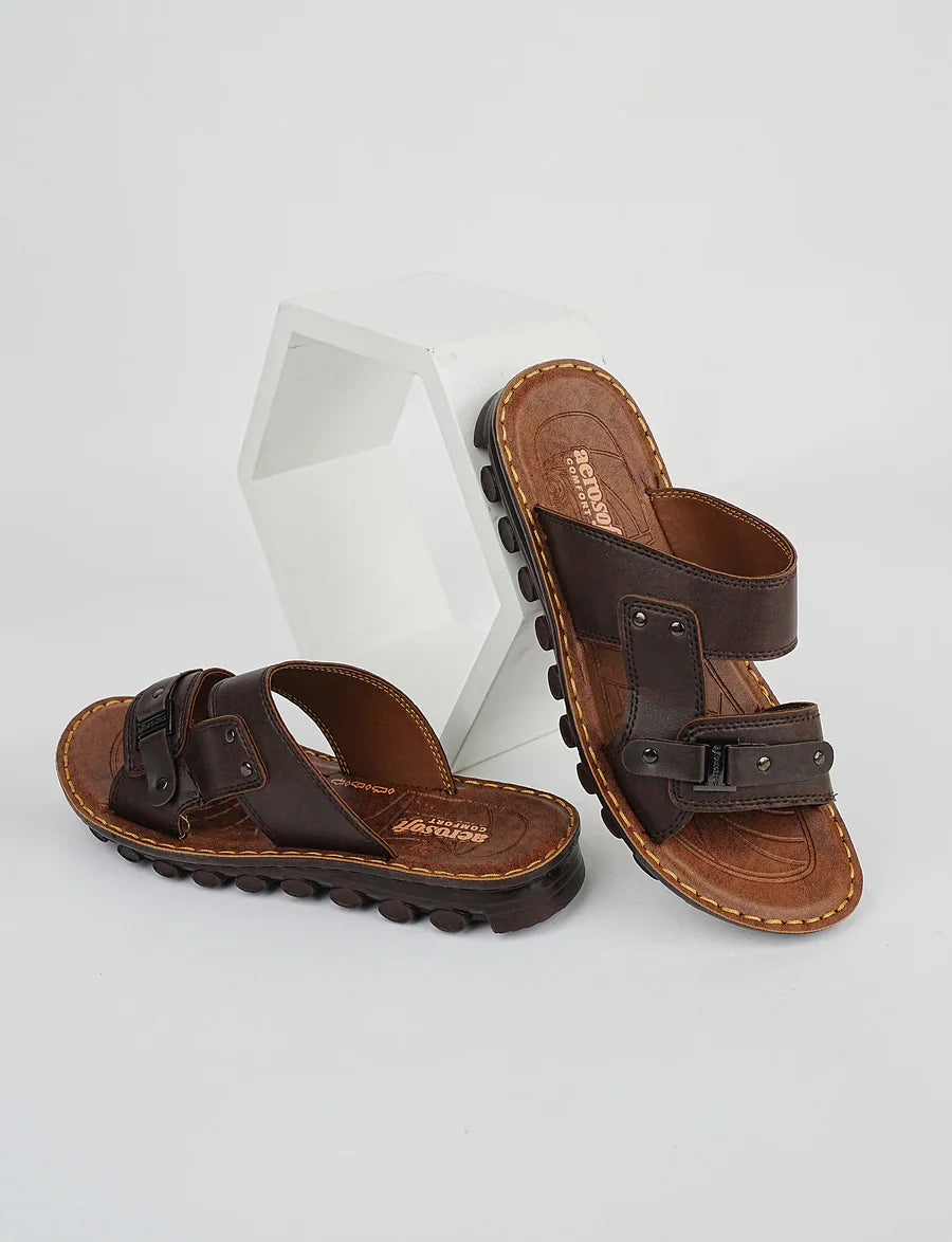 StrideEase – Premium Comfort Men’s Slipper