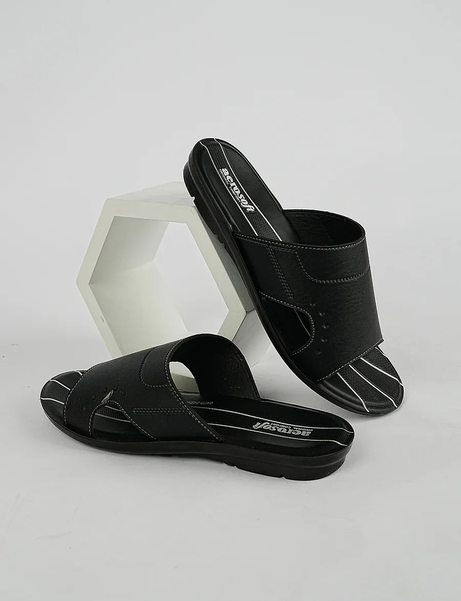 UrbanEase – Men’s All-Season Comfort Slipper