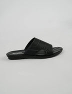 UrbanEase – Men’s All-Season Comfort Slipper