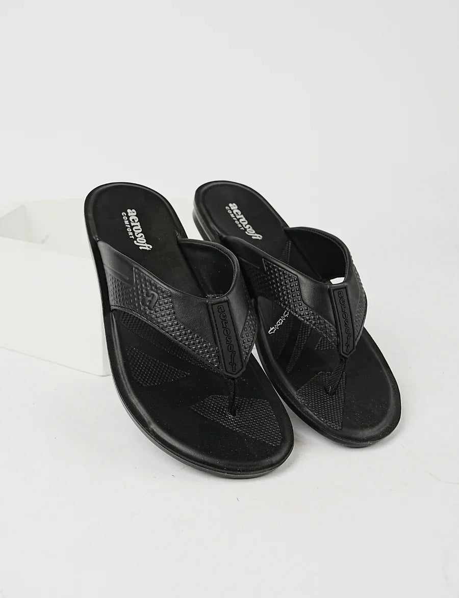 UrbanStep – Stylish Comfort Men’s Slipper