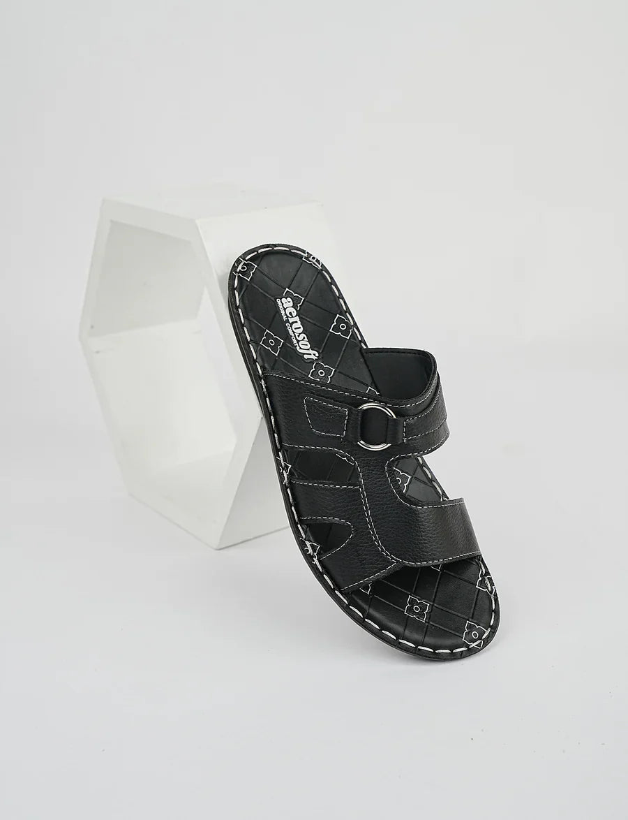 StrideMax – Premium Comfort Men’s Slipper