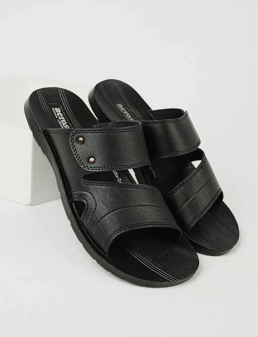 StrideEase – Premium Comfort Men’s Slipper