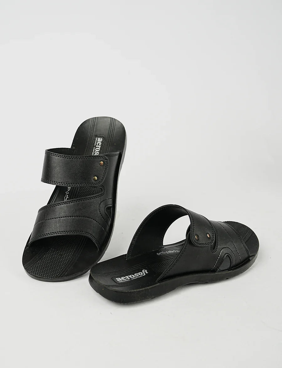 StrideEase – Premium Comfort Men’s Slipper