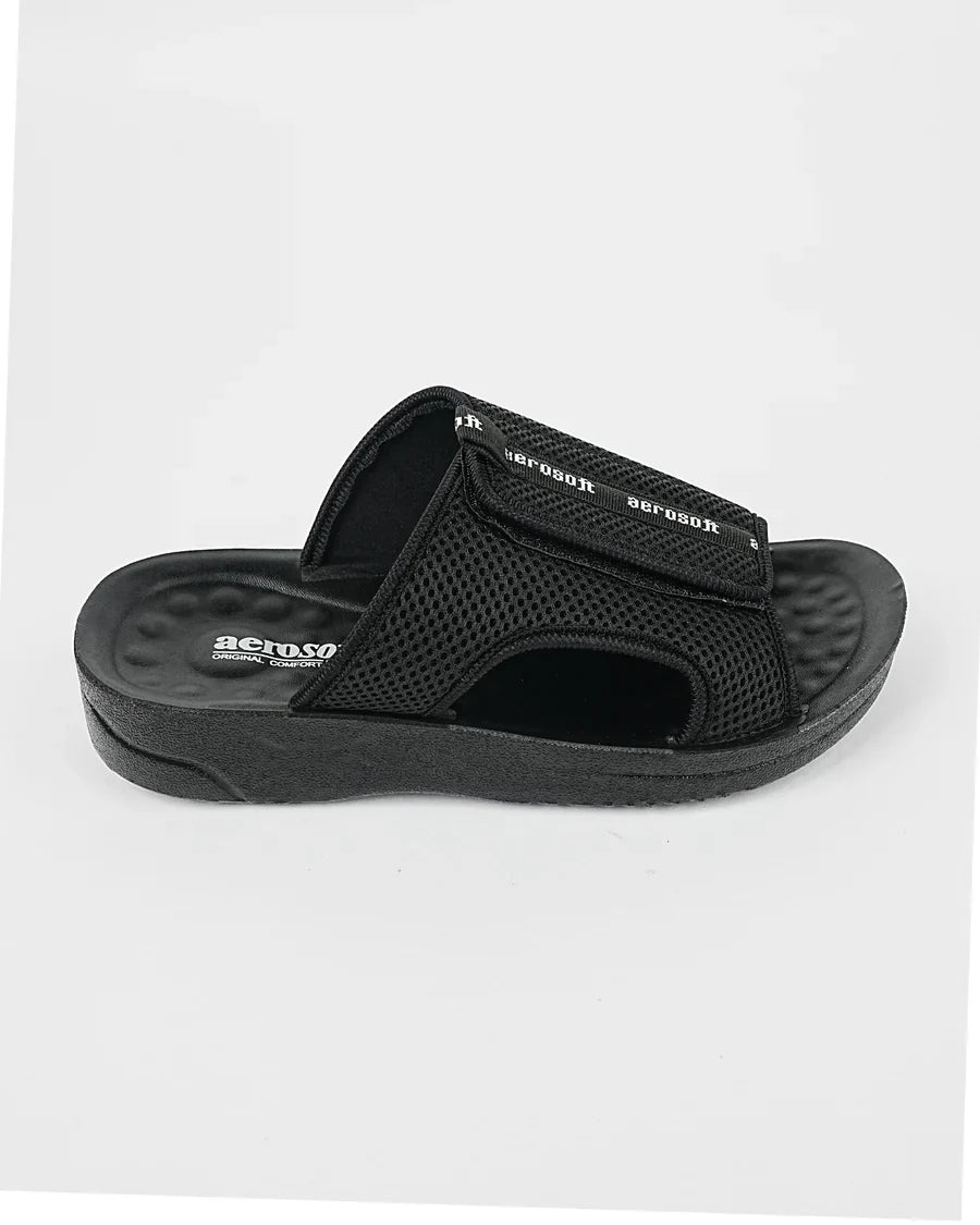 UrbanEase – Men’s Everyday Comfort Slipper