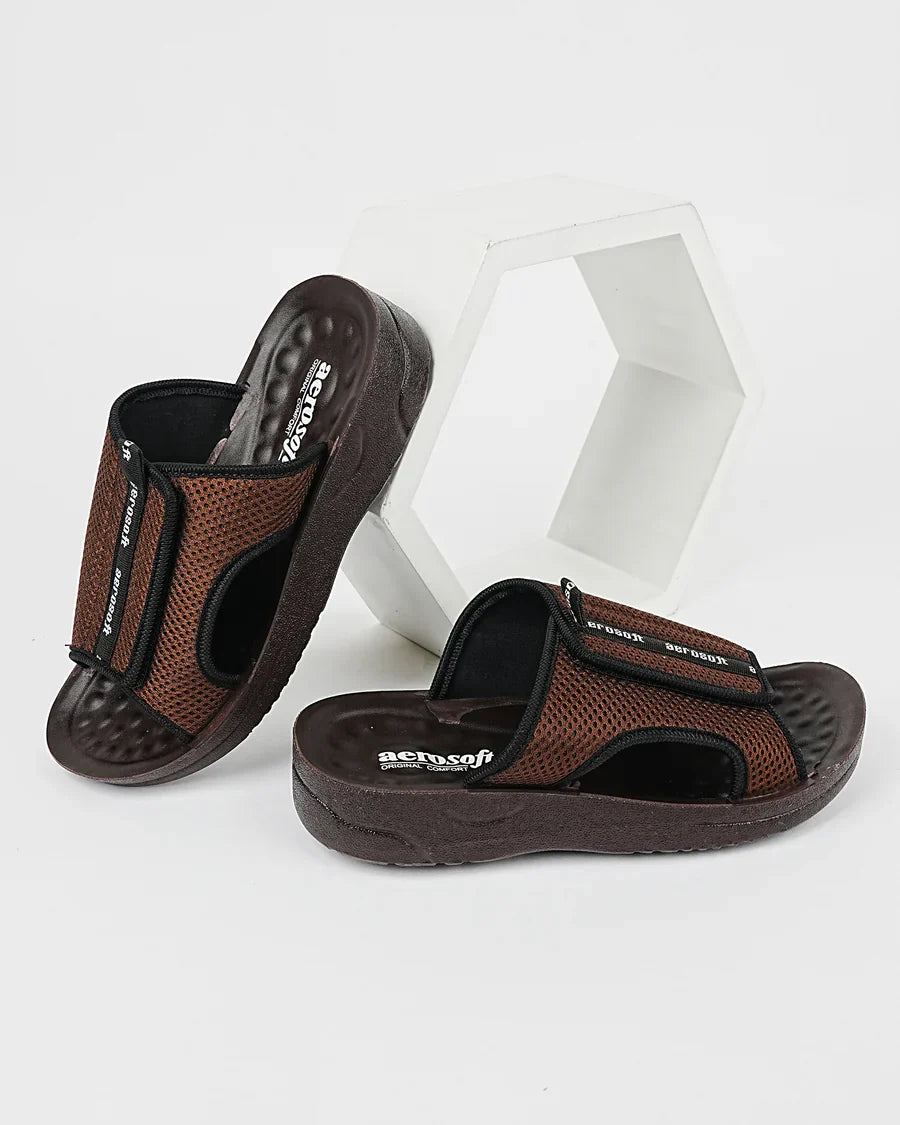 UrbanEase – Men’s Everyday Comfort Slipper