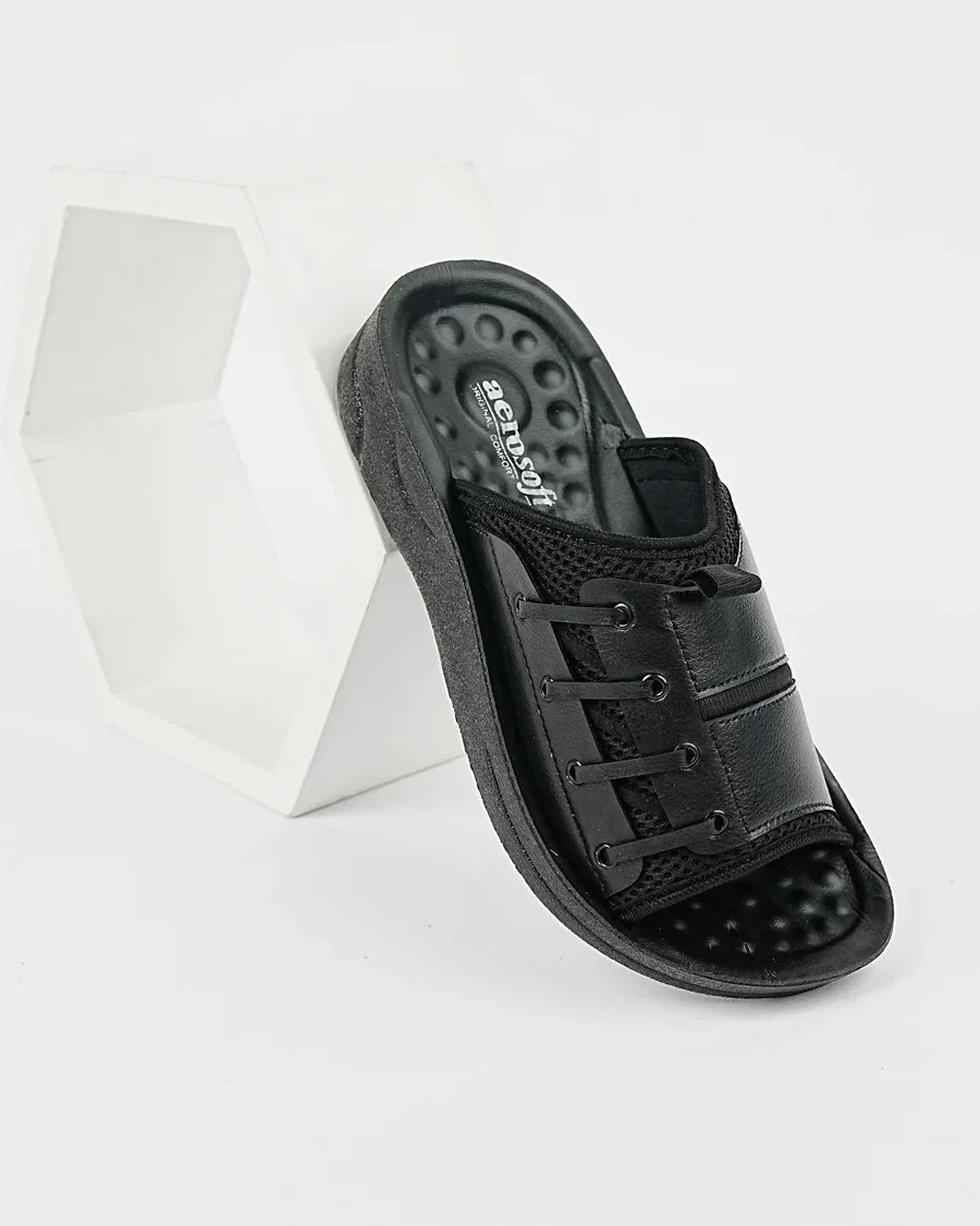UrbanEase – Men’s Signature Comfort Slipper