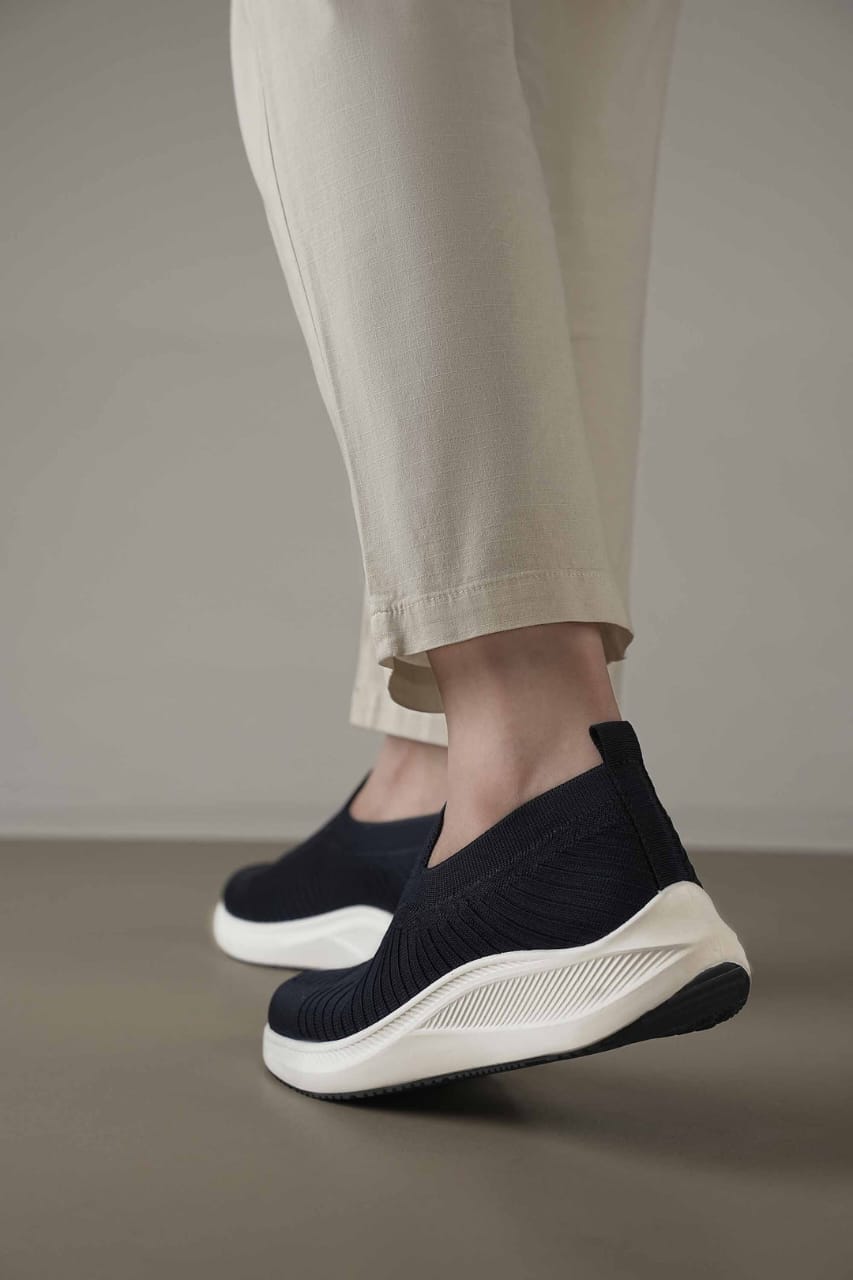 Black Camel Skecher 6276